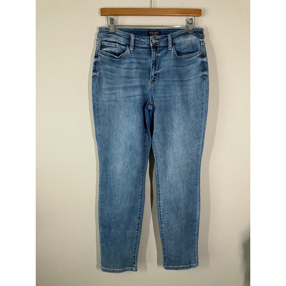 JUDY BLUE Boyfriend Fit Stretch Denim Jeans Size 13/31 Blue Cropped Cuff Coastal - Picture 10 of 10